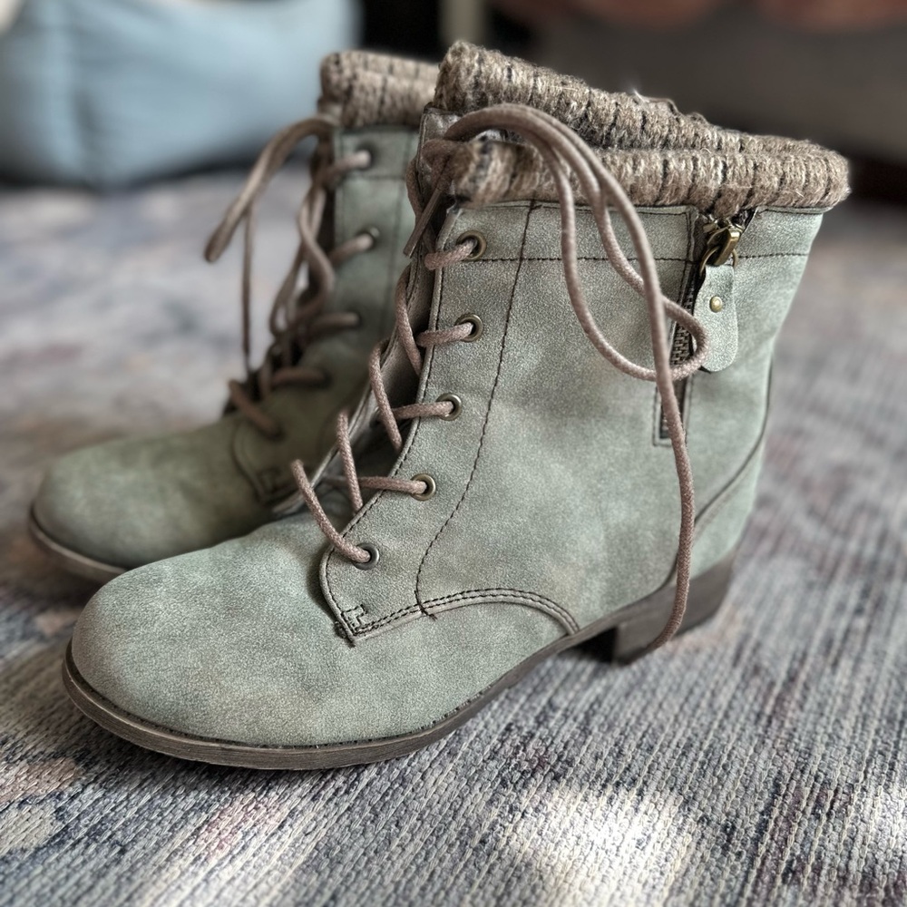 Pop Sage Green Boots